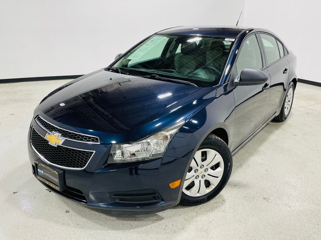 Vehicle image 4 of 45
