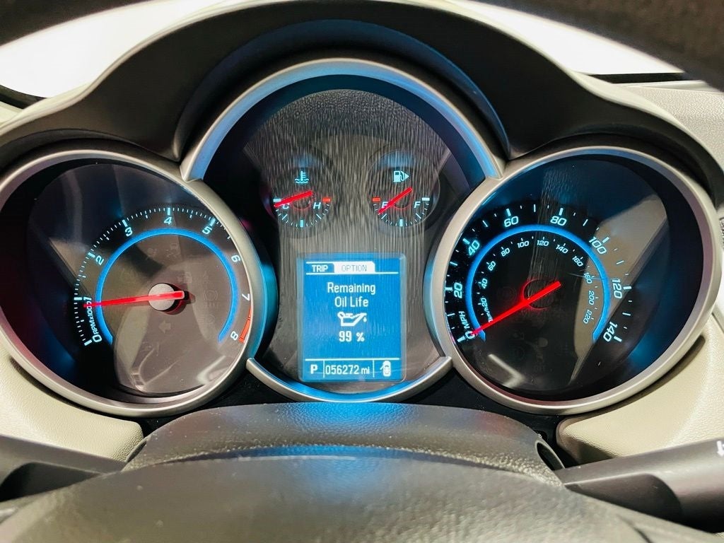 Vehicle image 33 of 45