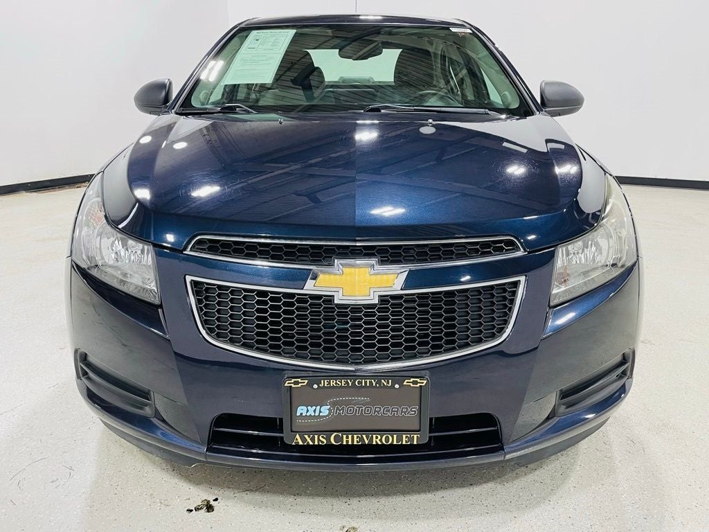 Vehicle image 35 of 45