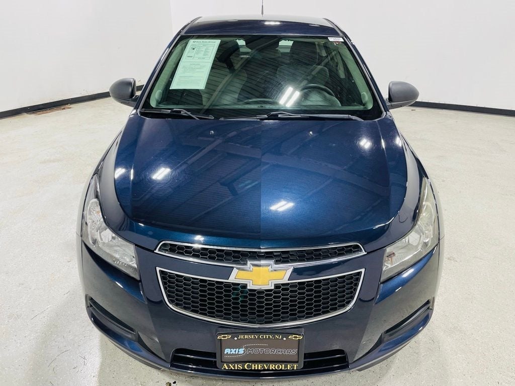Vehicle image 6 of 45