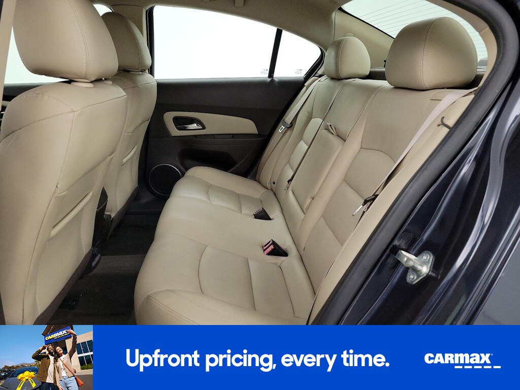 2014 Chevrolet Cruze 2LT Image 12 of 26