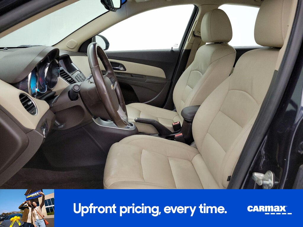2014 Chevrolet Cruze 2LT Image 11 of 26