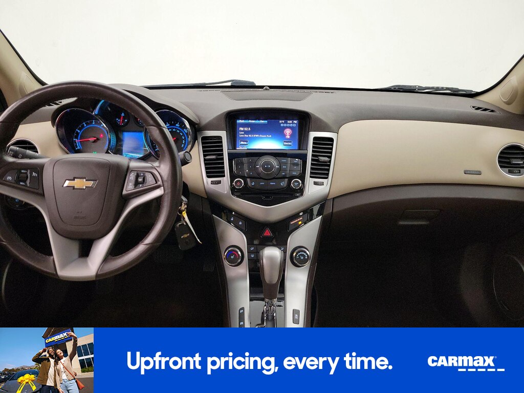 2014 Chevrolet Cruze 2LT Image 13 of 26
