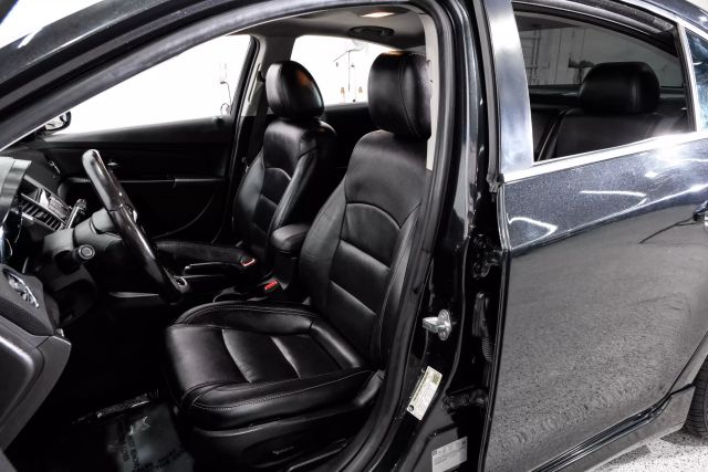 2014 Chevrolet Cruze LTZ Image 37 of 60