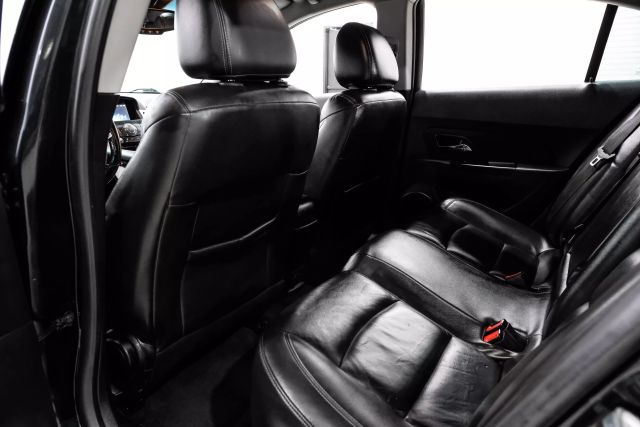 2014 Chevrolet Cruze LTZ Image 40 of 60