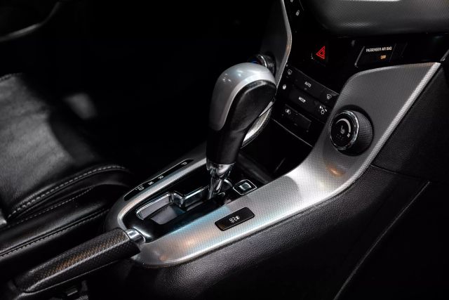 2014 Chevrolet Cruze LTZ Image 30 of 60