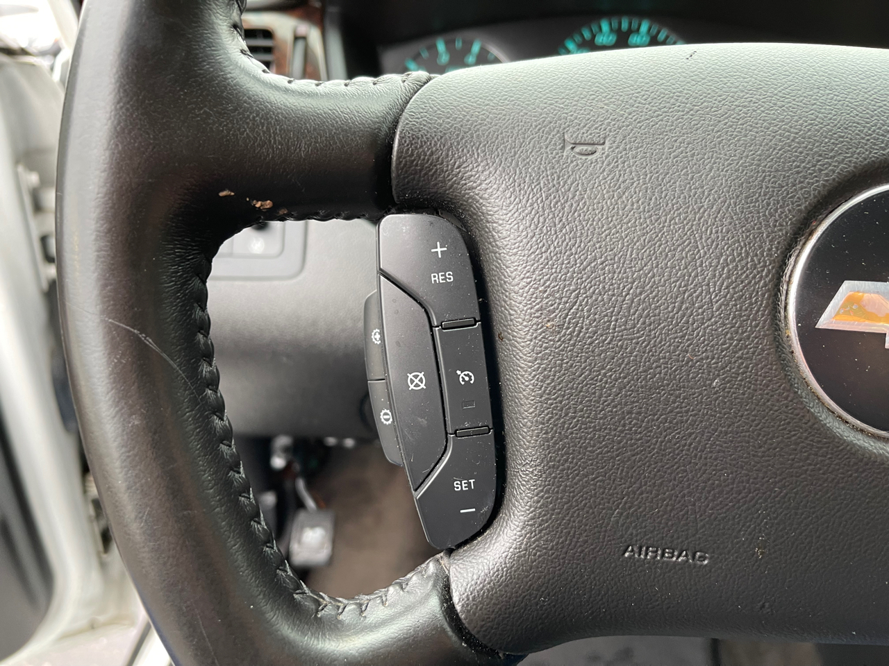Vehicle image 20 of 24