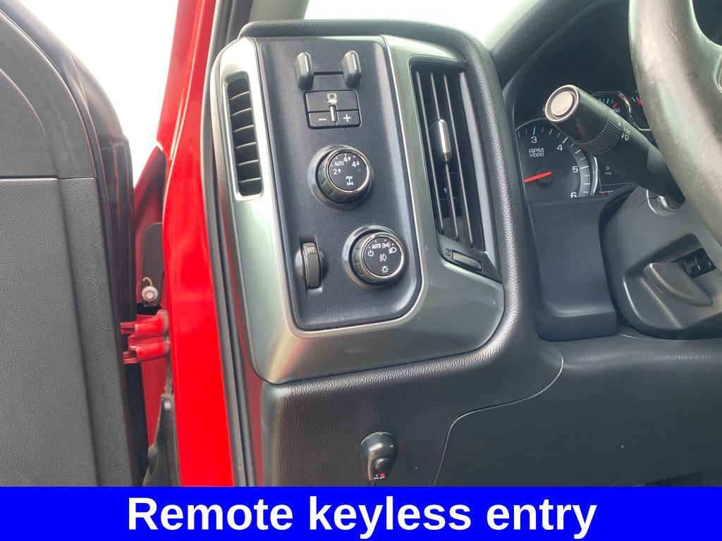 Vehicle image 28 of 29