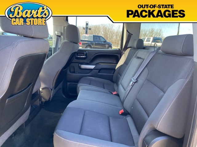 Vehicle image 18 of 32