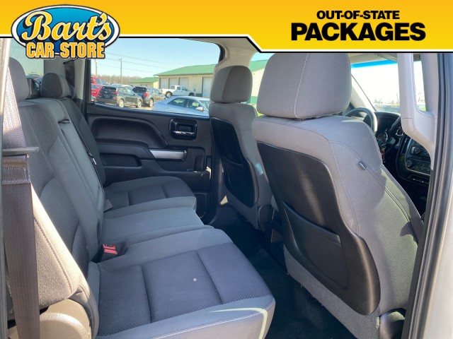 Vehicle image 10 of 32