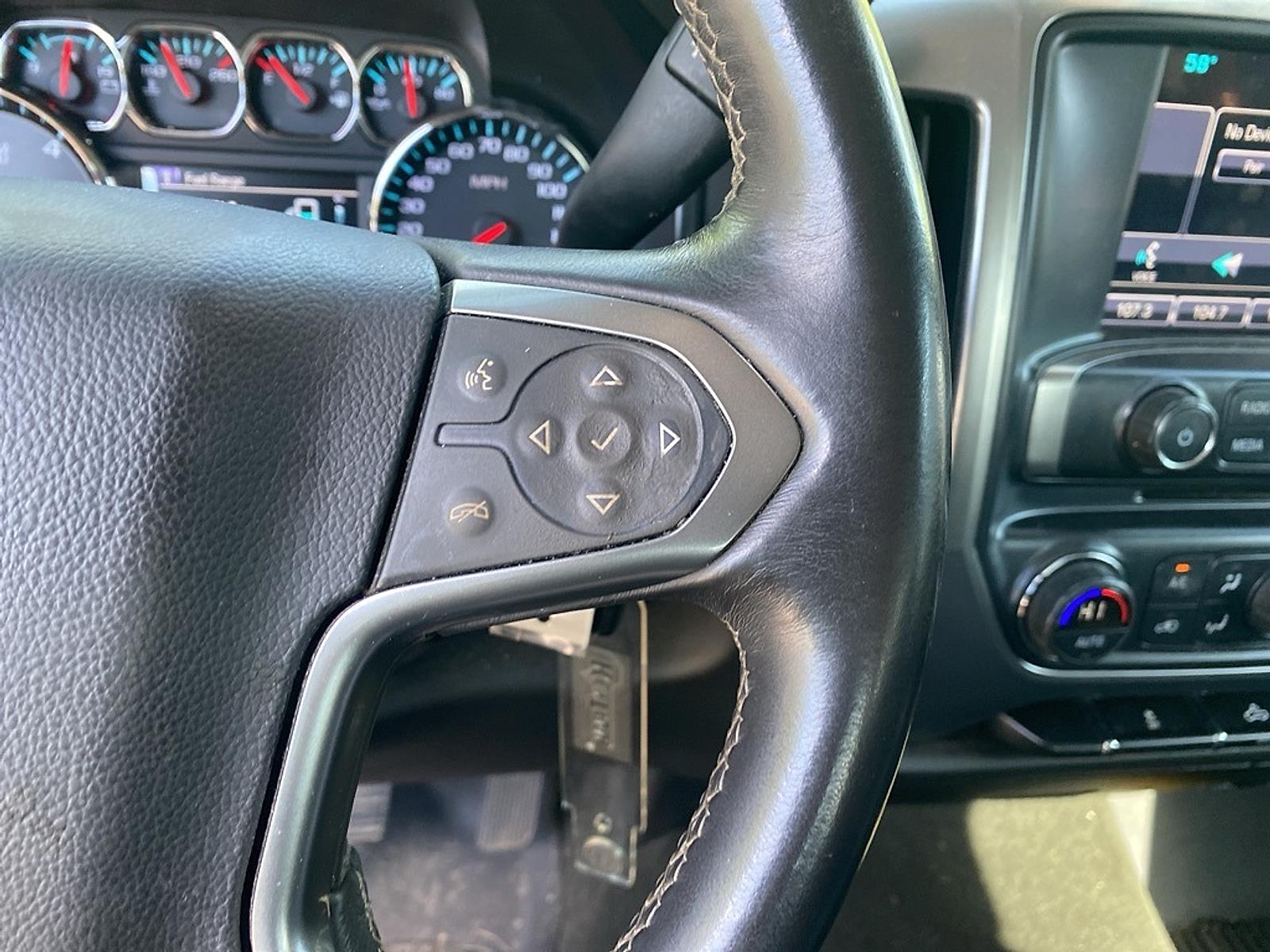 Vehicle image 19 of 21