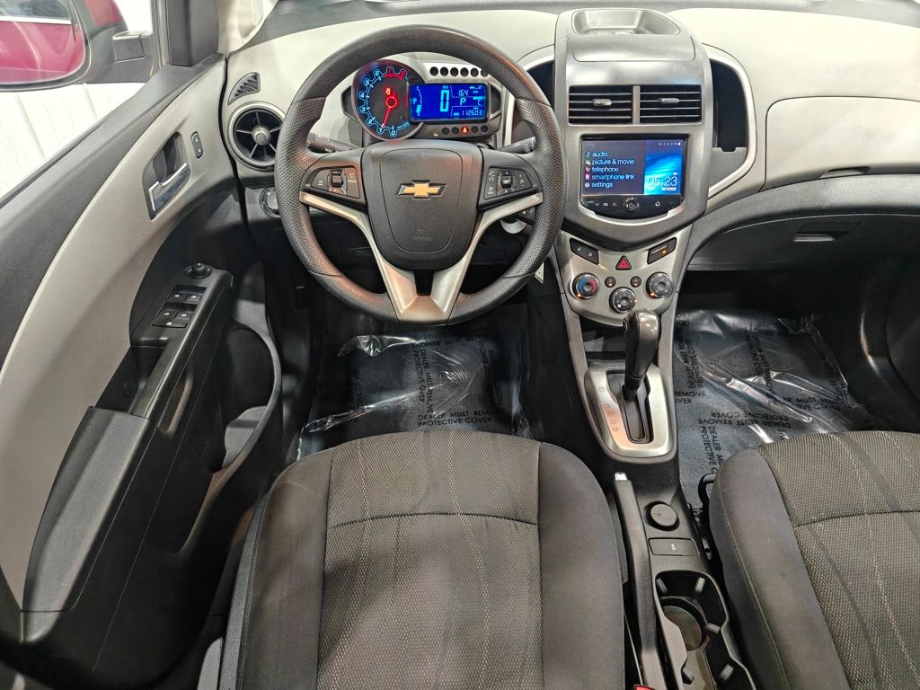 Vehicle image 12 of 61
