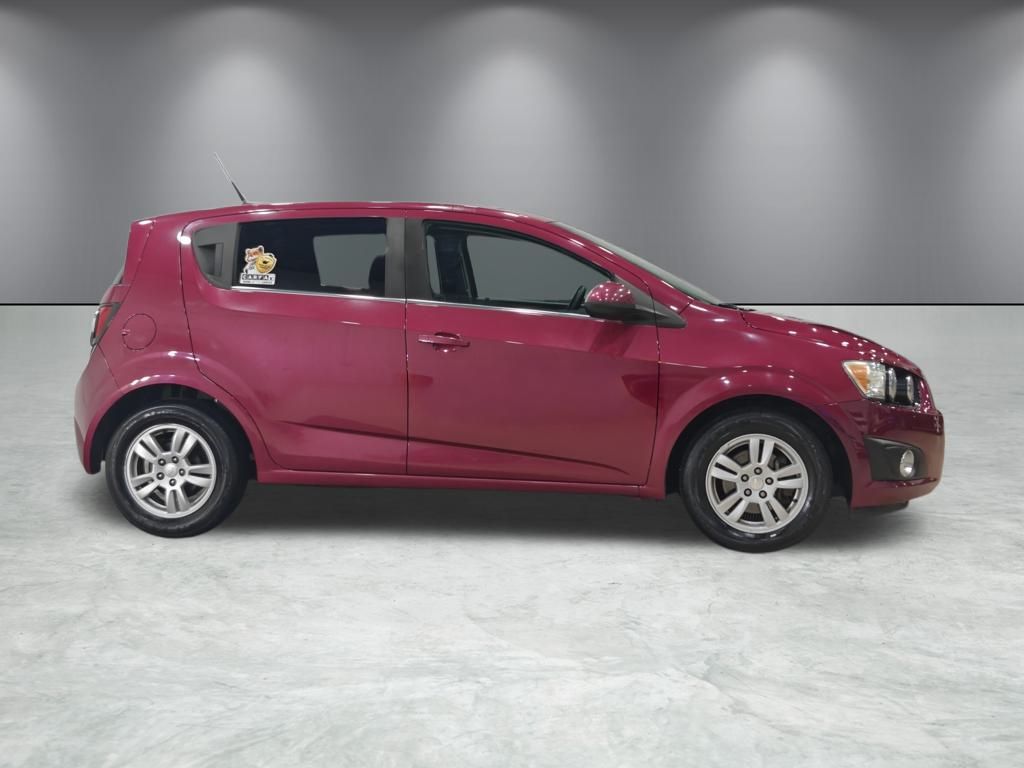 Vehicle image 7 of 61