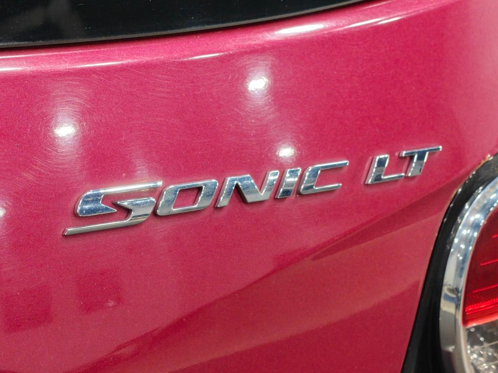 Vehicle image 42 of 61