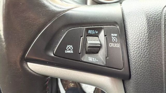 Vehicle image 19 of 31