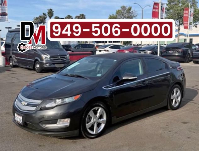 2014 Chevrolet Volt Base Image 2 of 10
