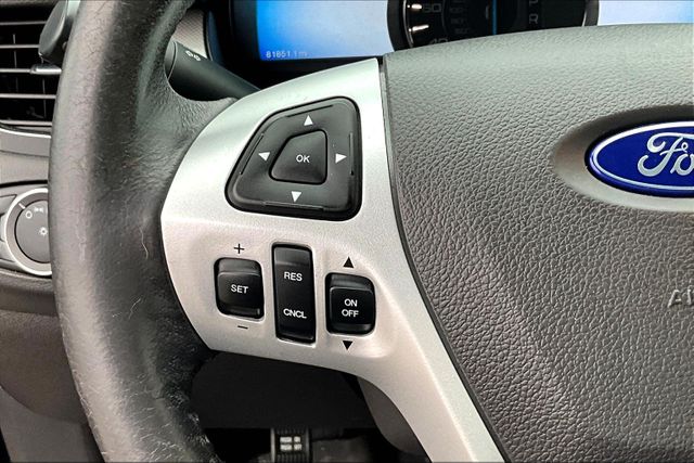 Vehicle image 16 of 31