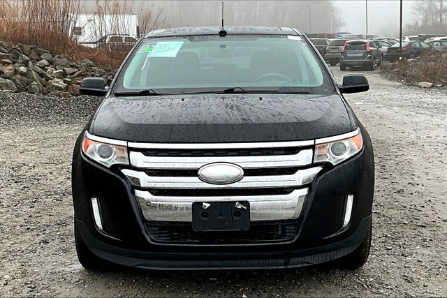 Vehicle image 2 of 31