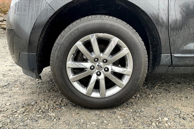 Vehicle image 11 of 31