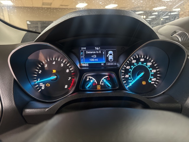 Vehicle image 32 of 49