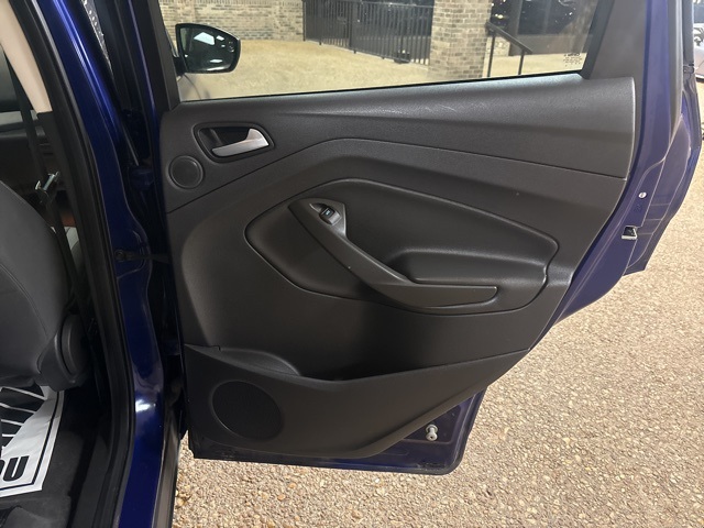 Vehicle image 20 of 49