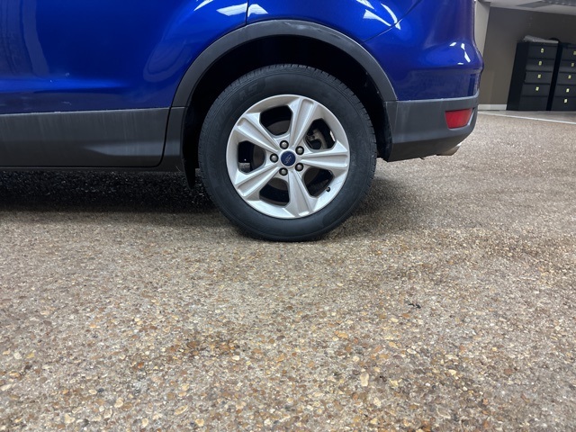 Vehicle image 13 of 49