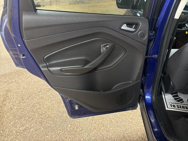 Vehicle image 16 of 49