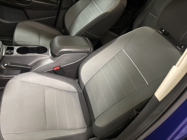 Vehicle image 26 of 49