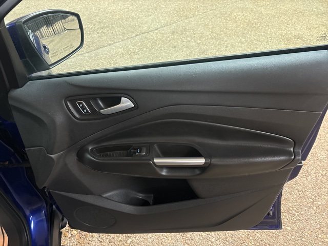 Vehicle image 23 of 49