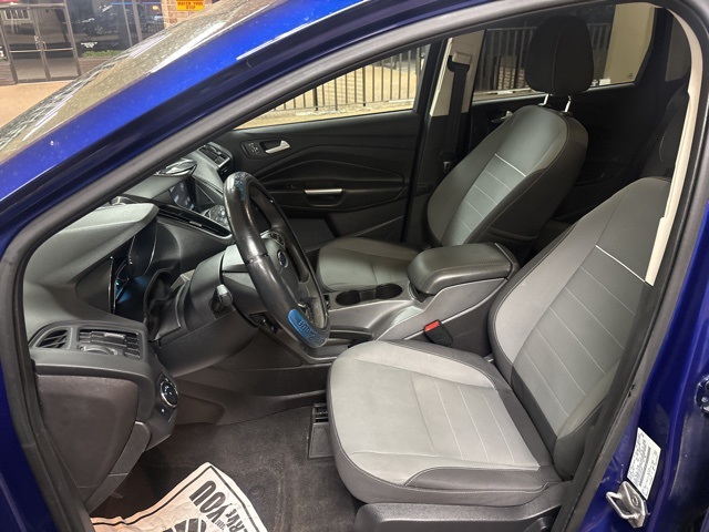 Vehicle image 24 of 49