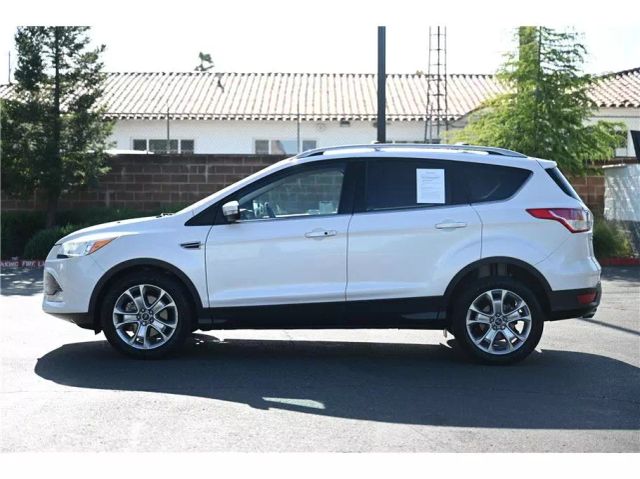 Vehicle image 8 of 33