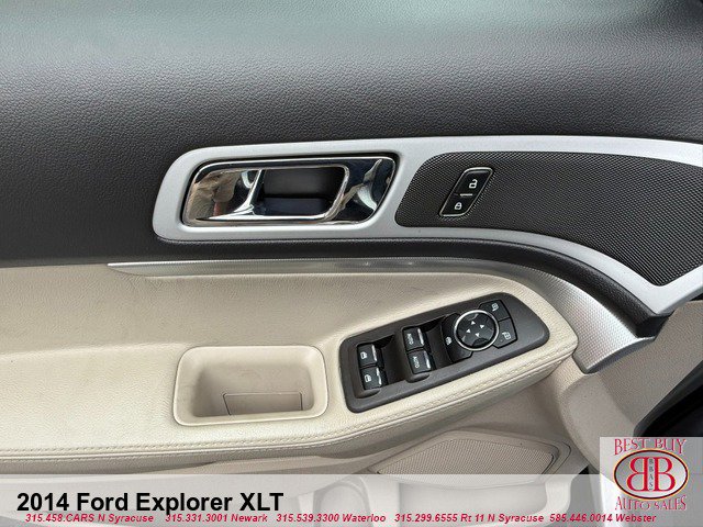Vehicle image 10 of 19