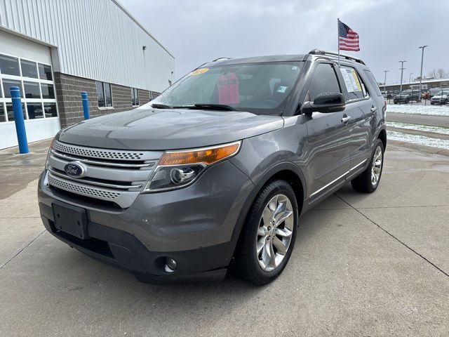 2014 Ford Explorer XLT Image 1 of 32