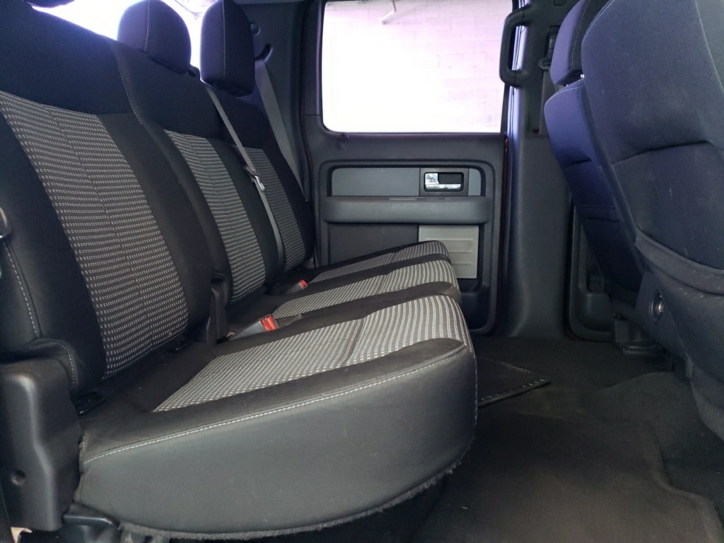 Vehicle image 13 of 30