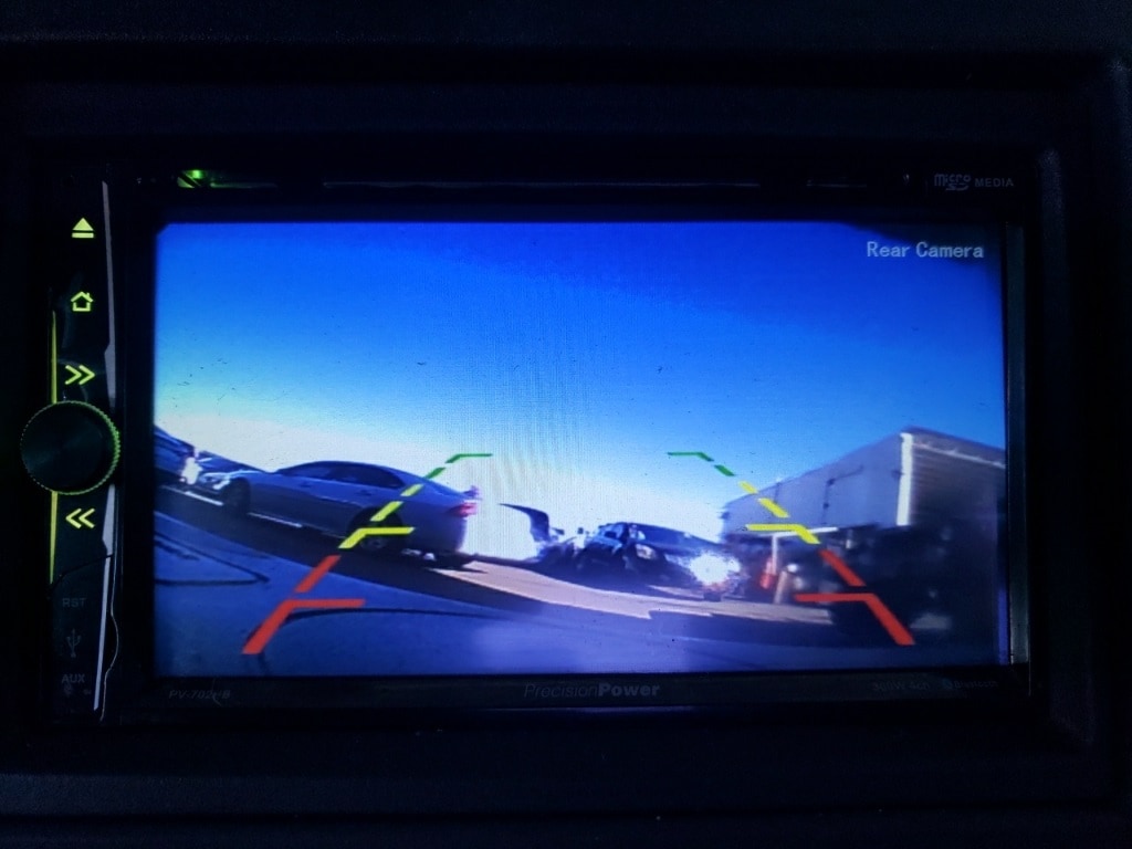 Vehicle image 21 of 30