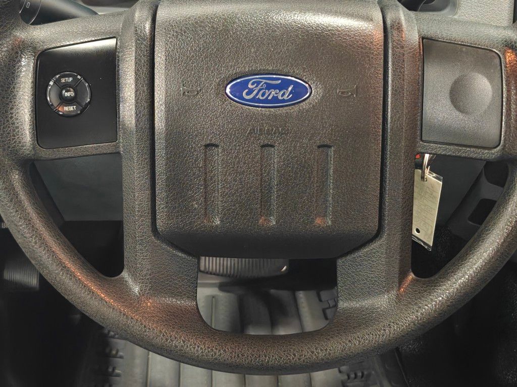 Vehicle image 15 of 47