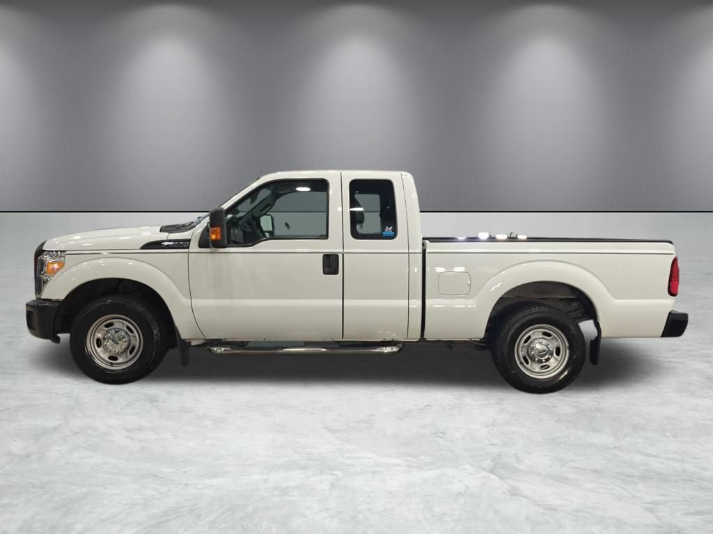 Vehicle image 10 of 47
