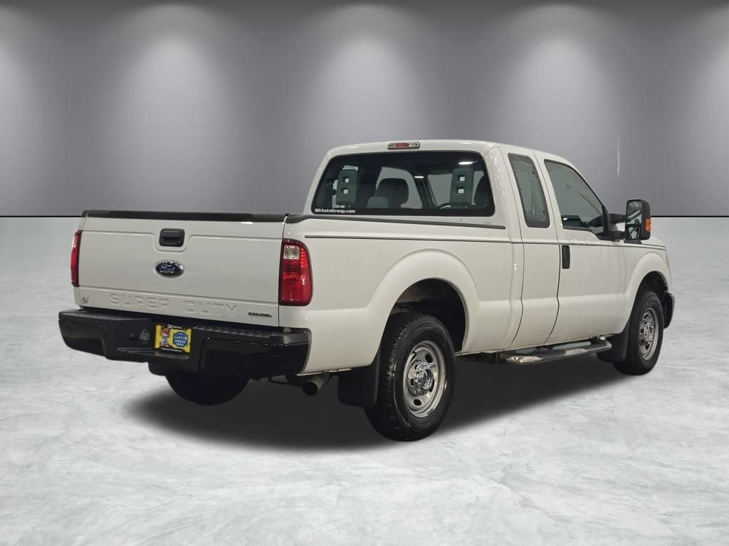 Vehicle image 6 of 47