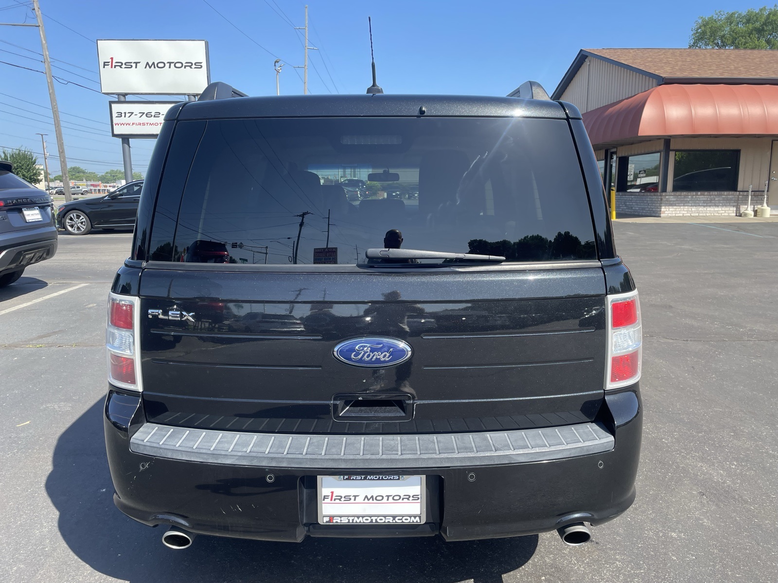 Vehicle image 13 of 38