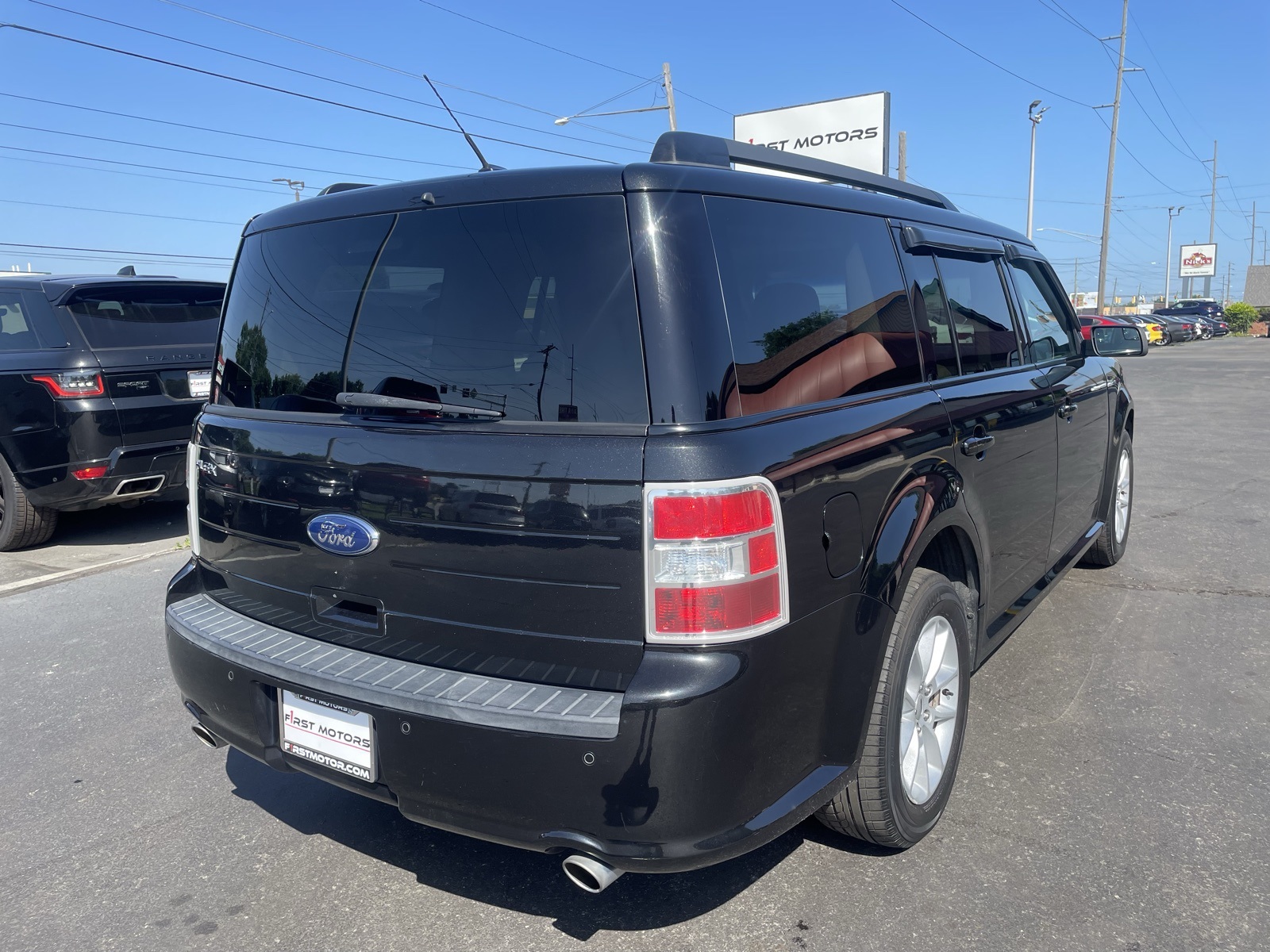 Vehicle image 6 of 38