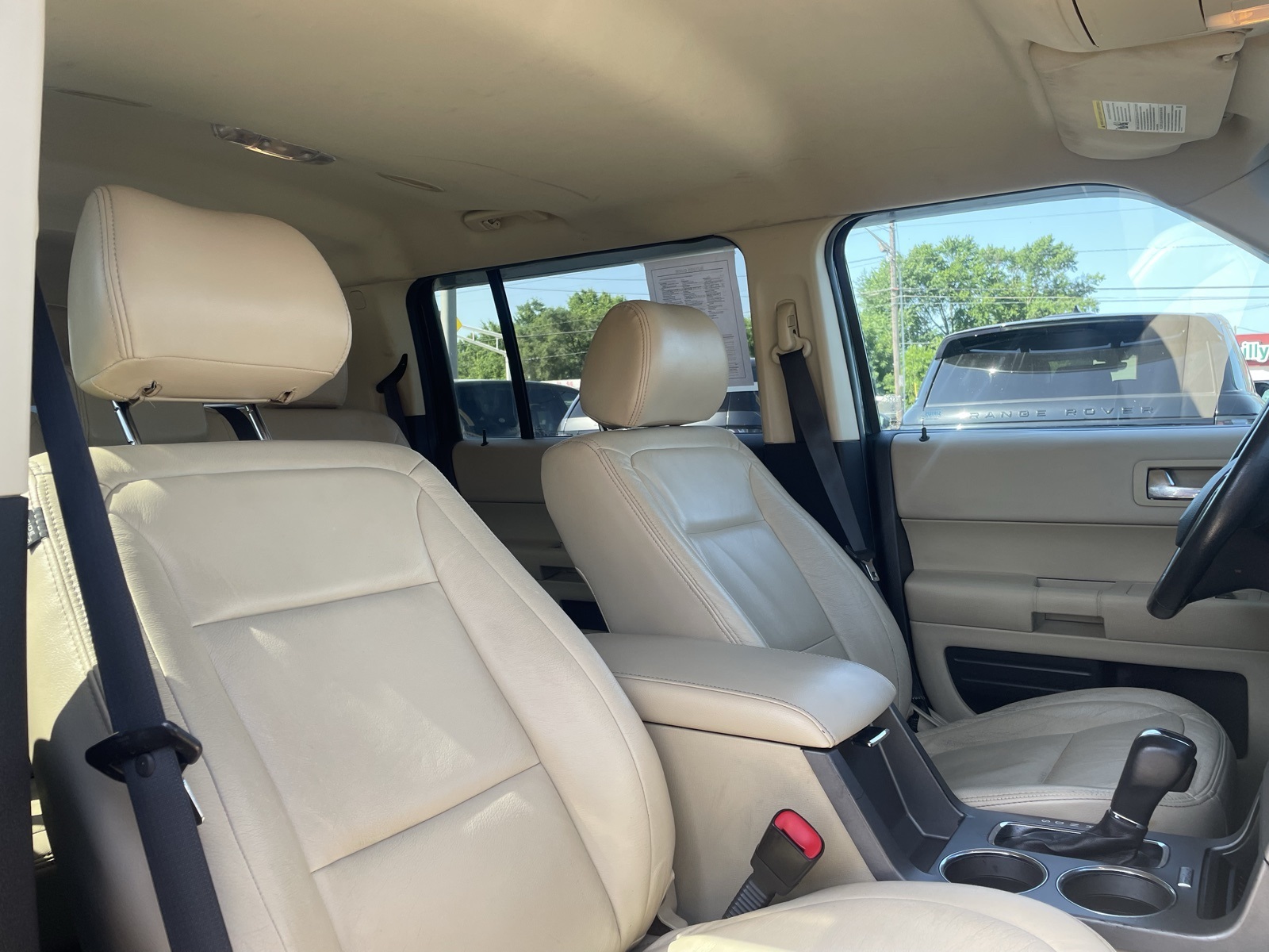 Vehicle image 16 of 38