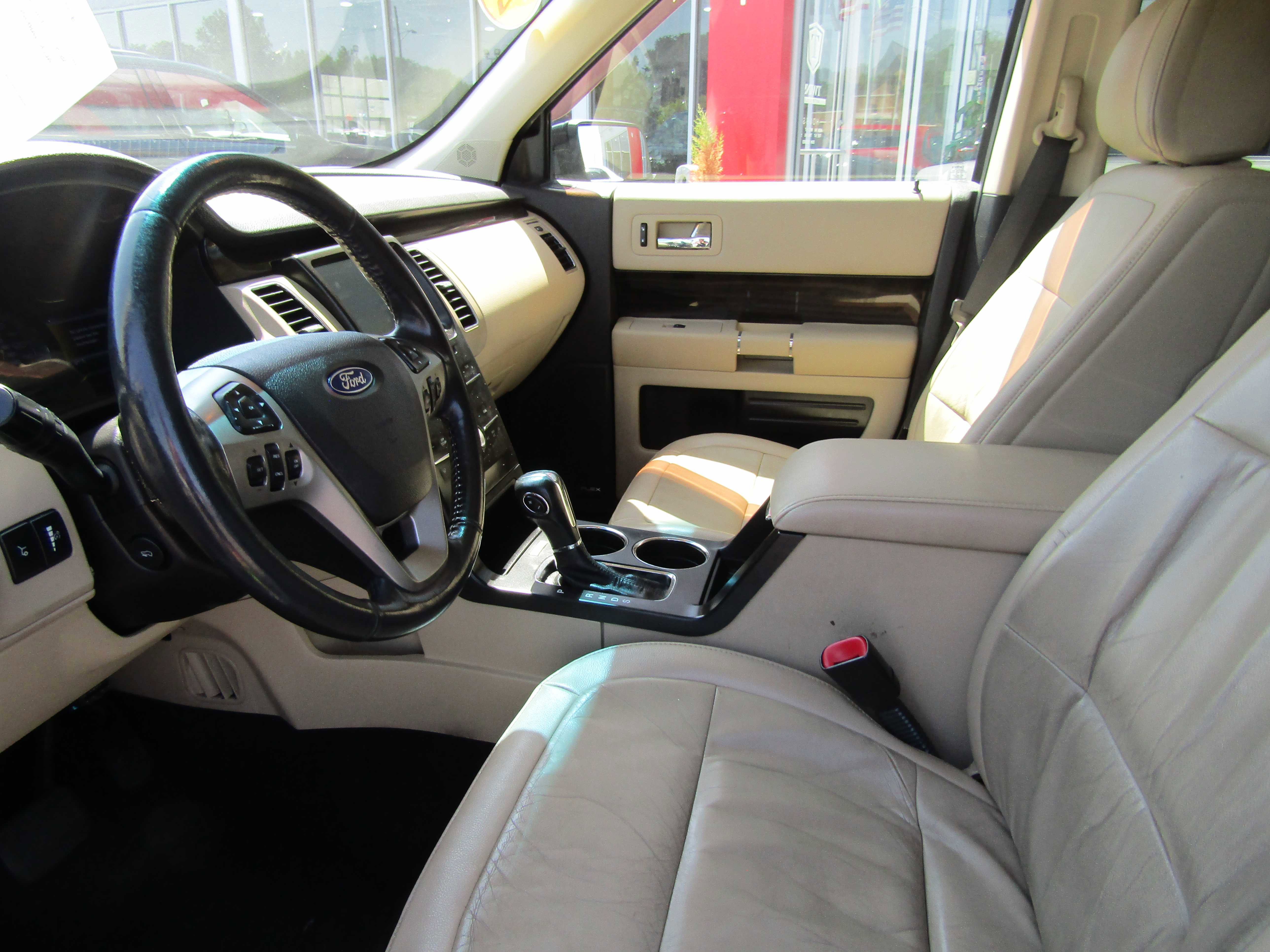 2014 Ford Flex SEL Image 14 of 24