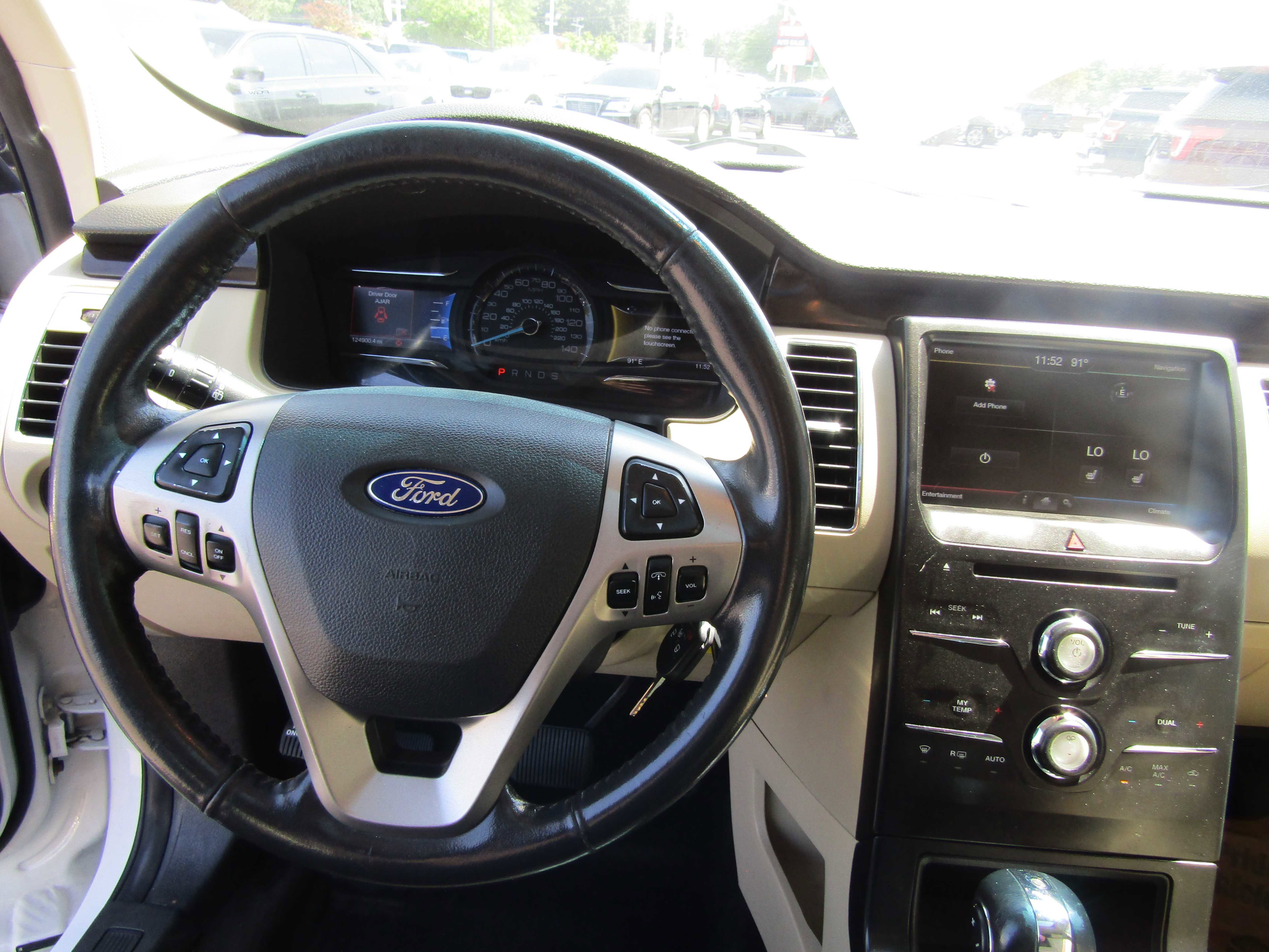 2014 Ford Flex SEL Image 12 of 24