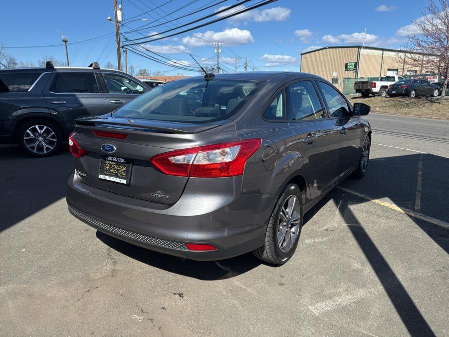 Vehicle image 6 of 23