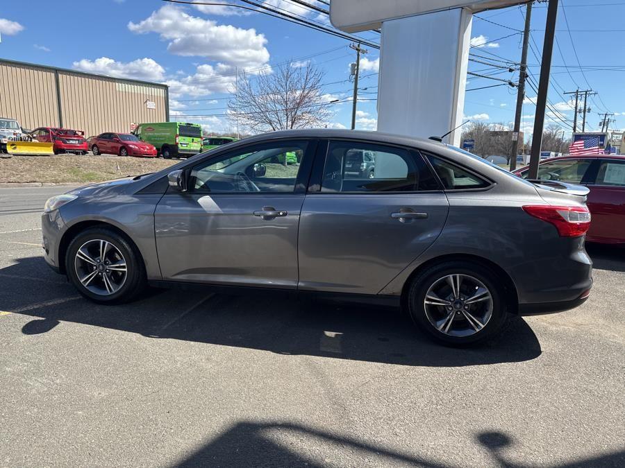 Vehicle image 8 of 23