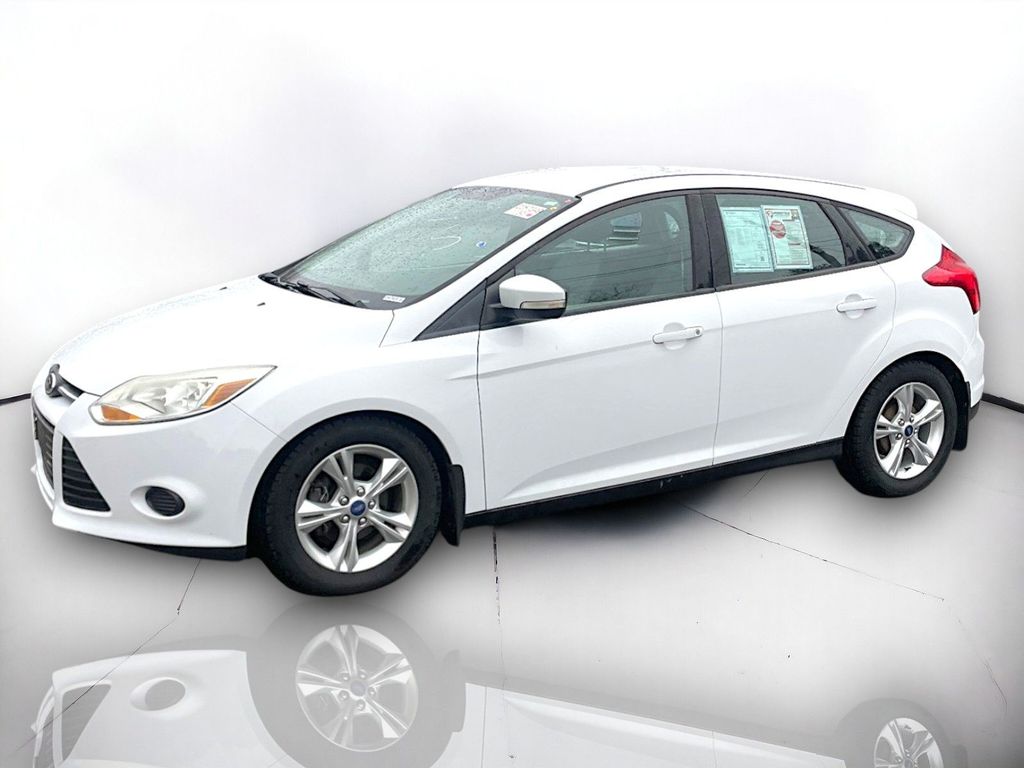2014 Ford Focus SE Image 1 of 29