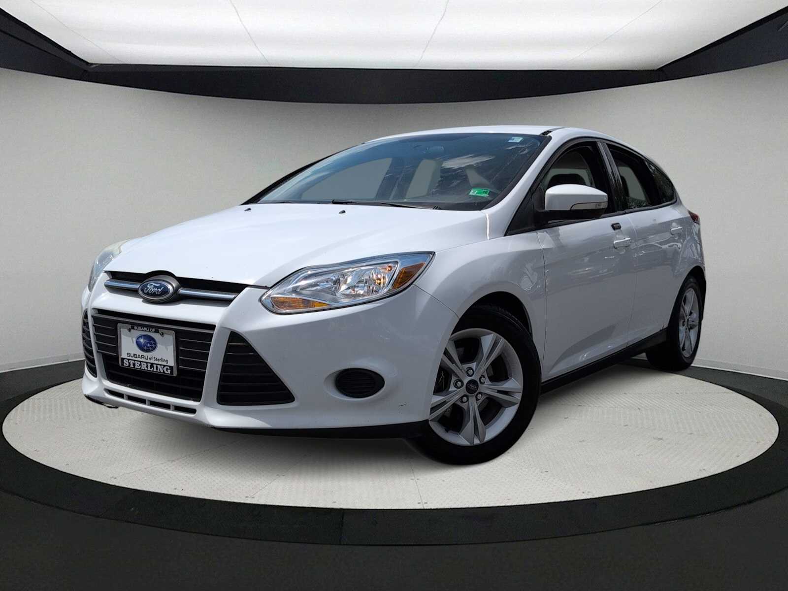 2014 Ford Focus SE Image 2 of 31