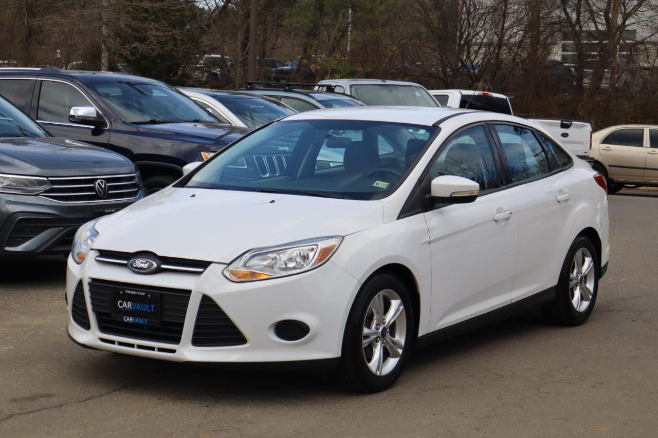 2014 Ford Focus SE Image 1 of 27