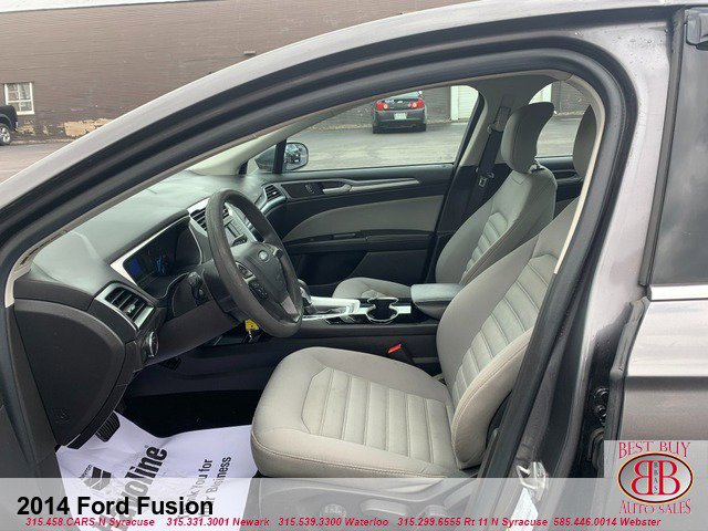 Vehicle image 10 of 13