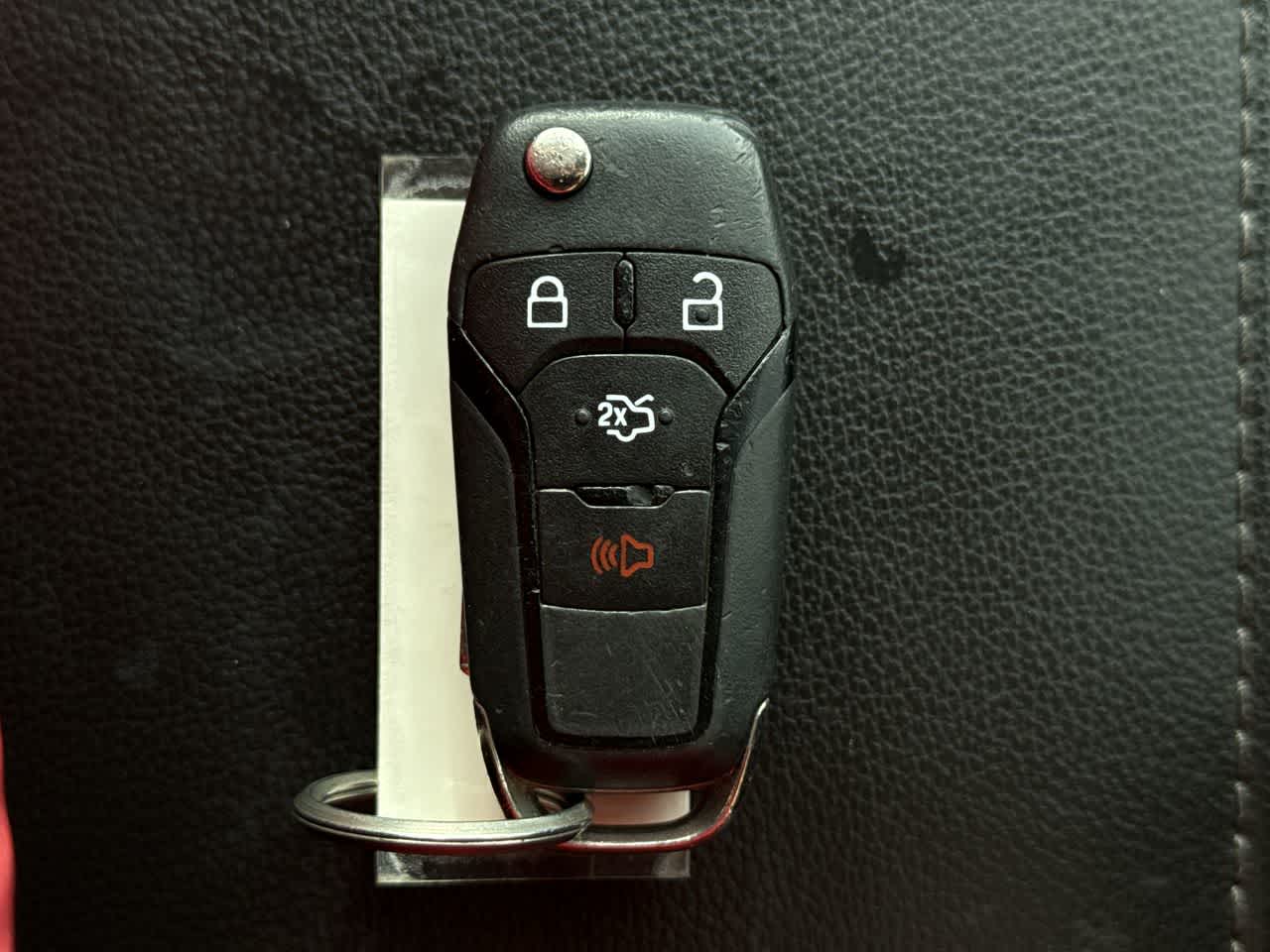 2014 Ford Fusion SE Image 19 of 24